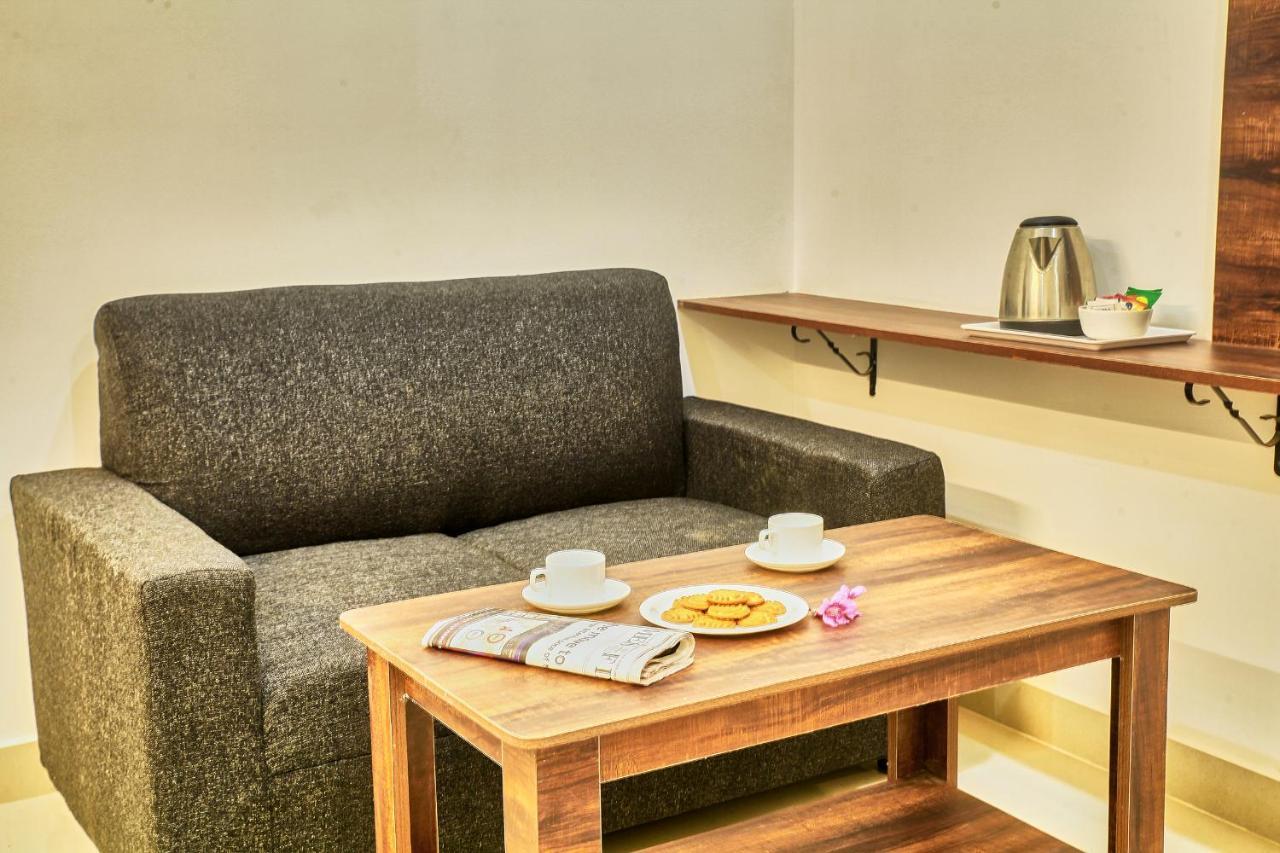 Visa Inn Transit Stay With Airport Transfer Bangalore Buitenkant foto