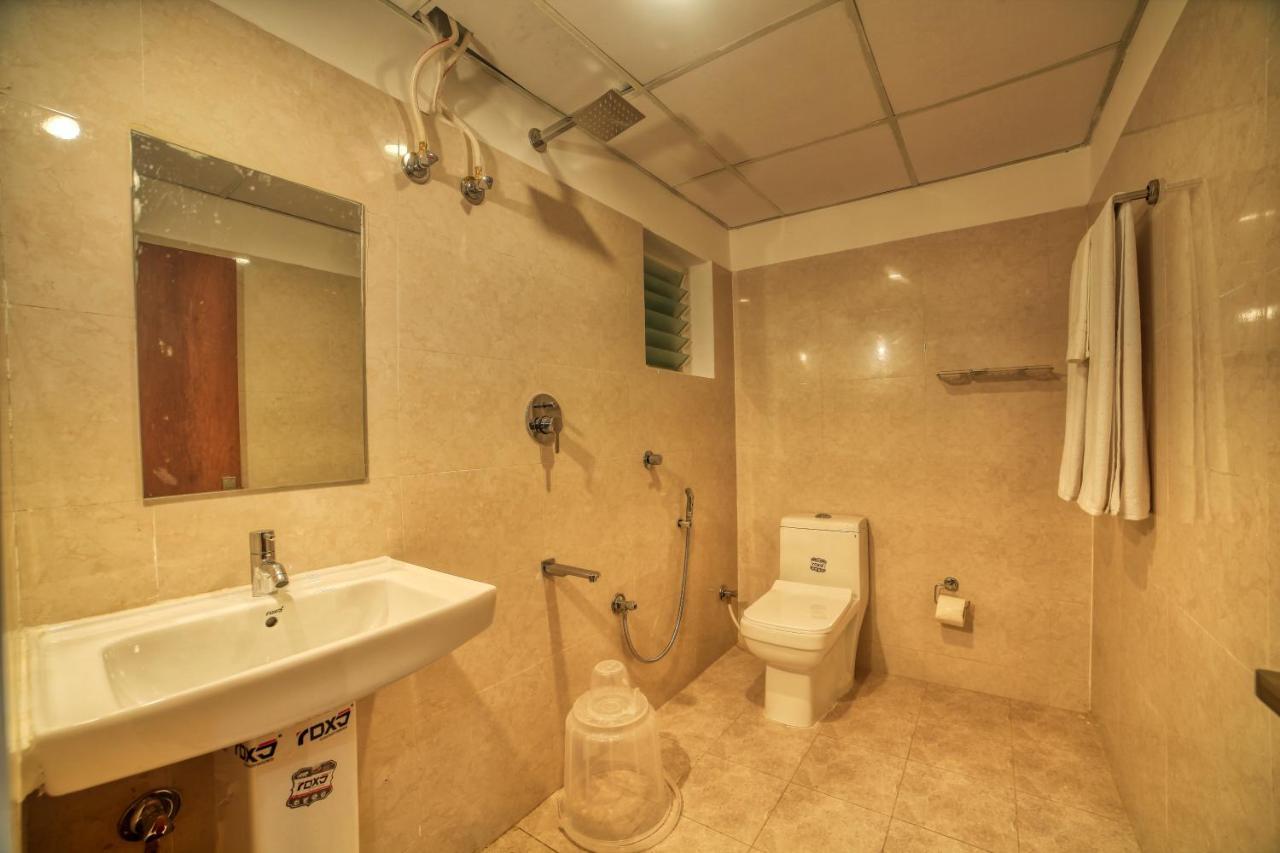 Visa Inn Transit Stay With Airport Transfer Bangalore Buitenkant foto